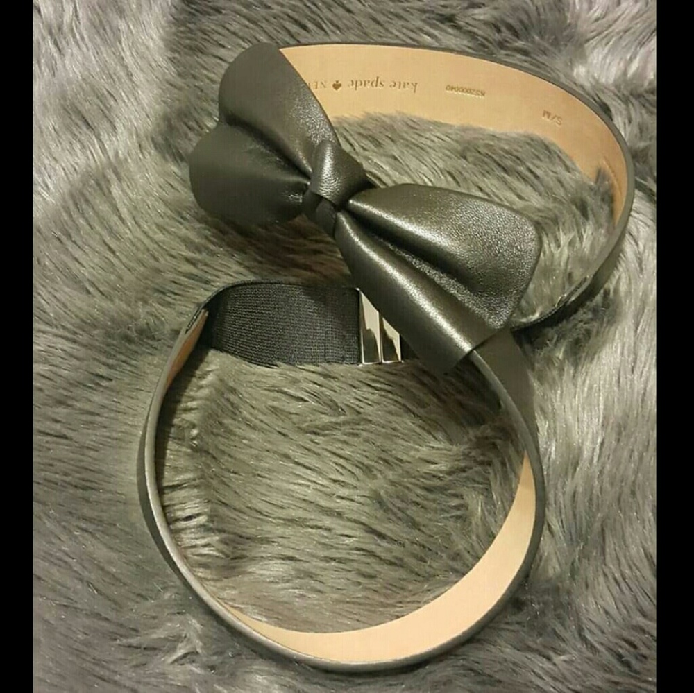 Kate Spade bow belt M